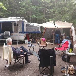 Meet your Posher, Claude